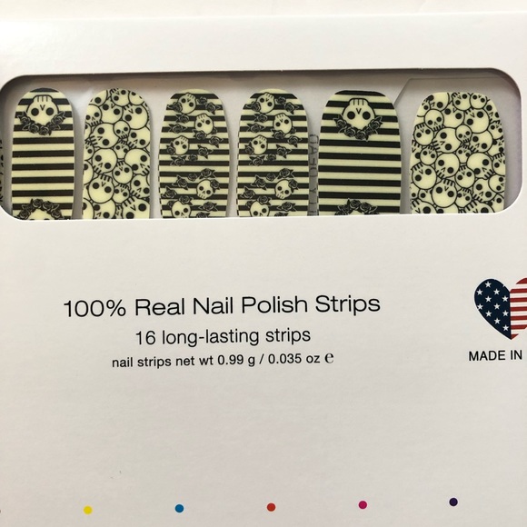 ❌SOLD❌Color Street Literally Dead Nail Strips Glow in Dark Retired Rare HTF - Picture 2 of 4